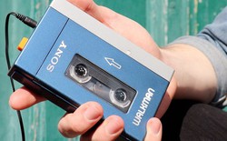 Đây là chiếc máy nghe nhạc Walkman đầu tiên được lên kệ: Cuộc cách mạng âm nhạc bỏ túi thay đổi cả một thế hệ