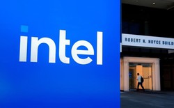 Sự hồi sinh của Intel: Nhắm giành lại hào quanh nhờ siêu chip mới, được đồng minh tay to chống lưng