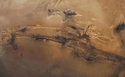 Sao Hỏa và lực hấp dẫn âm thầm có thể đã định hình các kỷ băng hà kéo dài trong lịch sử khí hậu Trái Đất