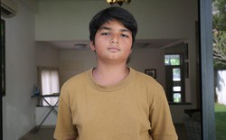 Người người vibe code, nhà nhà vibe code: Cậu bé 13 tuổi cùng chị gái tuổi teen thức trắng 24 giờ thi hackathon AI tại Singapore nhờ vibe coding