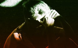 Kiểm soát bệnh tâm thần ổn định suốt nhiều năm, người đàn ông bất ngờ tái phát loạn thần và phải nhập viện vì tin vào "ảo giác" của ChatGPT