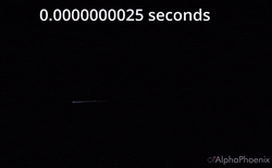 Tự chế camera 2 tỷ khung hình/giây, YouTuber quay được cảnh ánh sáng chuyển động trong không gian