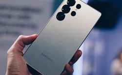 Galaxy S25 Ultra là smartphone Android cao cấp duy nhất lọt top 10 bán chạy toàn cầu năm 2025