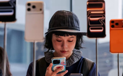 Chiếc điện thoại phơi bày hệ sinh thái phức tạp tại Trung Quốc: Bị ứng dụng ngân hàng từ chối giao dịch, Taobao, Alipay đồng loạt tẩy chay