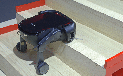 Vật giá leo thang, robot hút bụi này cũng thế