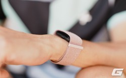 Dùng thử Garmin CIRQA Smart Band - vòng tay sức khỏe không màn hình tránh sao nhãng, pin đến 10 ngày, giá hơn 5 triệu