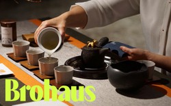 Mời một ấm trà, nhìn thấu một con người: Vì sao đàn ông trưởng thành chọn bàn trà để nhìn người?