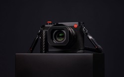 Leica bắt tay Formula 1 ra mắt máy ảnh Q3 43 phiên bản giới hạn, phủ sợi carbon, giá gần 263 triệu đồng