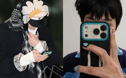 G-Dragon kéo khẩu trang mở khóa iPhone ở sân bay, zoom cận mới phát hiện món đồ độc nhất thế giới trên tay