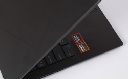 Trên tay ASUS Zenbook 14 (UM3406GA): Laptop Ryzen AI 400 series đầu tiên tại Việt Nam với thế mạnh về thời lượng pin