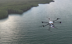 Lần đầu tiên Việt Nam có tuyến giao hàng vượt biển bằng UAV: Bước đi mở ra sân chơi lớn