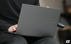 Trên tay ASUS Vivobook S14 (M3407GA): Ryzen AI 400 Series, pin 15 giờ, RAM nâng cấp được, giá gần 25 triệu đồng