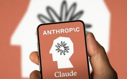 Luật sư, dân tài chính cũng tự viết ứng dụng: Tài liệu nội bộ của Anthropic cho thấy kỹ năng "không biết code" đang được định nghĩa lại