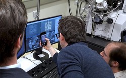 Mã QR nhỏ nhất thế giới: Chỉ 1,98 micromet vuông, bé hơn cả vi khuẩn và được Guinness công nhận