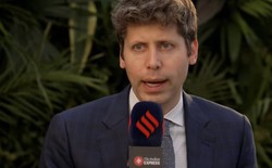 Cộng đồng lo ngại ChatGPT tốn điện, tốn nước, CEO Sam Altman phản bác: "Ăn thua gì so với con người"