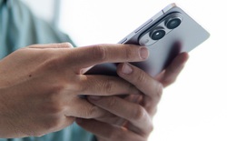 Samsung chưa vội phát triển phiên bản mới cho điện thoại siêu mỏng