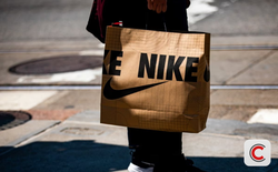Nóng: Nike bị điều tra, phải cung cấp hàng nghìn trang tài liệu làm bằng chứng