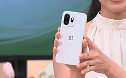 OnePlus 15T nhỏ như iPhone 17 nhưng pin 7.500mAh, sạc nhanh 100W