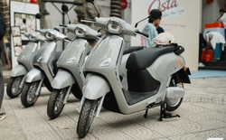 Mua xe máy điện online giá bao nhiêu, có khuyến mãi nhiều không?