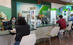 Lỡ bấm link tin nhắn mạo danh Vietcombank, soạn ngay cú pháp này để cứu tài khoản