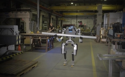 Noble Machines rời bỏ trạng thái bí mật: Robot "Phi nhân tính" trong công nghiệp nặng