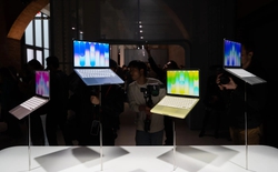 Tôi đã sống tới ngày giá MacBook chỉ từ 14 triệu, còn điện thoại Trung Quốc giờ đắt gấp đôi