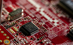 Bắt đầu hiểu được cách điều khiển electron theo ý muốn, bí ẩn 100 năm trong mỗi con chip của Intel, AMD, NVIDIA dần được hé lộ