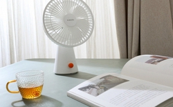 Mới đầu mùa đã nắng nóng dữ dội, lo mất điện: Quạt tích điện là món nhất định phải có hè này