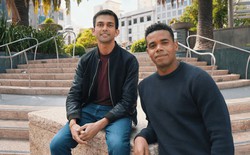 Apple chặn ứng dụng lập trình AI, startup bị xóa khỏi App Store đến hai lần