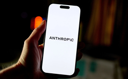 Anthropic đang trở thành khoảnh khắc iPhone của kỷ nguyên AI: Ngành bảo mật mất 52 tỷ USD, IBM mất 40 tỷ USD, giờ đến lượt phần mềm đồ họa