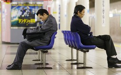 Karōshi không chỉ là thảm kịch của riêng nước Nhật Bản mà đã trở thành cơn ác mộng toàn cầu