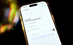 Nghiên cứu từ MIT: Dùng ChatGPT sai cách khiến não bộ "tê liệt" 55%, nguy cơ mất trí nhớ cận kề!