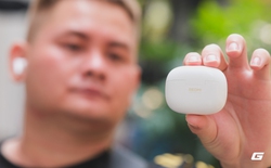 Bỏ hơn 2 triệu mua tai nghe REDMI, vừa đeo vào đã thấy có gì đó "sai sai", nhưng mà là sai theo cách này!