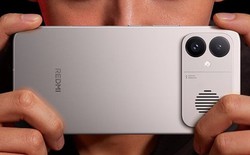 REDMI K90 Max lộ ảnh chính thức, điểm nhấn là quạt tản nhiệt tích hợp
