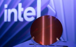 SK hynix bắt tay Intel phát triển công nghệ đóng gói chip mới cho AI