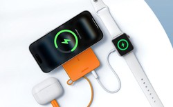 Pin dự phòng tích hợp cáp sạc, màn hình của Ugreen thêm màu mới hợp iPhone 17 Pro, giá khoảng 1 triệu