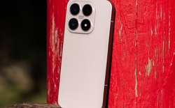 Xiaomi 18 lộ diện: Điện thoại nhỏ gọn nhưng pin 7.000mAh
