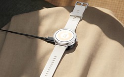 Realme ra mắt Watch S5: Thiết kế khung phẳng lạ mắt, pin tới 16 ngày, Google Gemini có nút bấm riêng, giá ~2.2 triệu