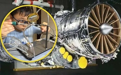 Cậu bé người Trung Quốc gây chú ý dư luận khi 'tự chế tạo' động cơ phản lực turbo ngay trong phòng khách nhà mình