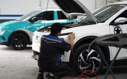 Ở mốc 15 vạn kilomet, có xe xăng đã phải đại tu máy mà xe điện vẫn còn bảo hành