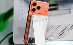 Trên tay pin dự phòng MagSafe độc nhất hiện nay với thiết kế đậm chất Cyberpunk, quạt RGB, chuẩn Qi2.2 mới nhất