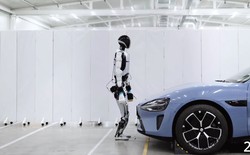 Kỷ nguyên mới của công nghiệp ô tô, robot nhân hình Xiaomi lắp ráp xe điện đạt tỷ lệ thành công 98%