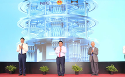 Gần 100 tài năng từ nhiều quốc gia tranh tài về tính toán lượng tử ở Gia Lai