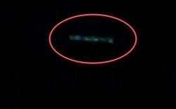Dải ánh sáng xanh kỳ lạ xuất hiện trên bầu trời châu Âu và sự thật phía sau nghi vấn UFO