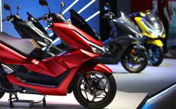 Honda PCX160 2027 trình làng với màn hình TFT và HSTC, đe dọa ngôi vương của Yamaha NVX và Honda SH