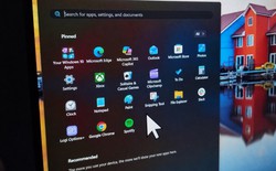Windows 11 gặp lỗi khiến người dùng bối rối: Con trỏ bỗng phóng to, Defender liên tục tắt, Microsoft đang điều tra