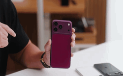 Soi cận cảnh màu đỏ Burgundy trên iPhone 18 Pro Max: Đỏ trầm, đẹp sang