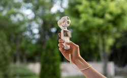 DJI Osmo Pocket 4P phiên bản trắng ngọc trai chính thức mở bán