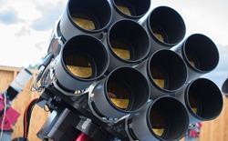 Chiêm ngưỡng dàn kính thiên văn 10 lens tele trị giá hàng trăm nghìn USD
