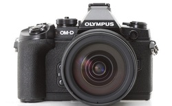 Olympus OM-D E-M1 Mark II sẽ được nâng cấp mạnh khả năng lấy nét, chuyên trị ảnh thể thao